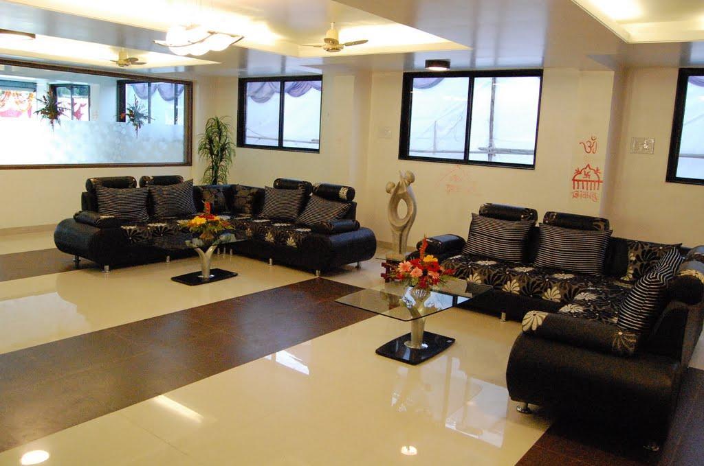 Lātūr Hotel Parth Executive מראה חיצוני תמונה